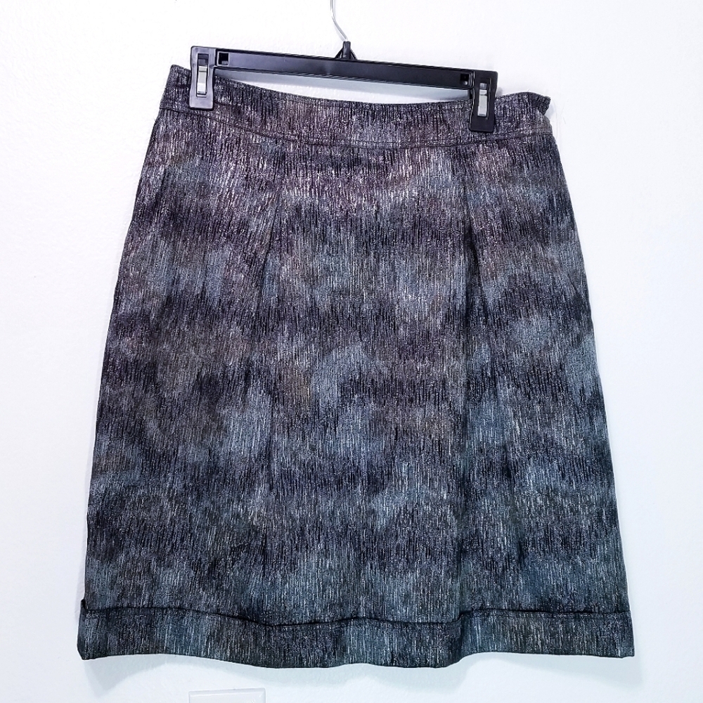 Burberry | Evening‎ Metallic Flare Skirt, size 8 - Picture 2 of 11